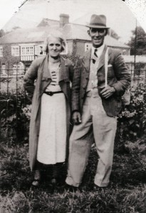 Gertrude & William Keeling 1940 on a trip to Evesham