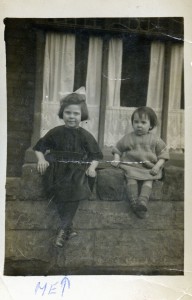 Marjorie & Doris Keeling, 128 Tarry Road. 1924
